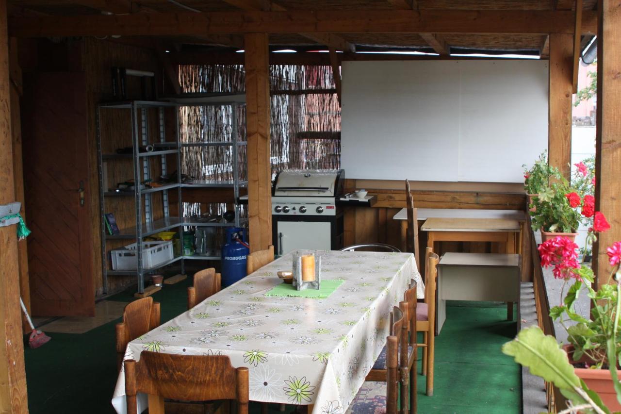 Garni Hotel Liptovsky Mikulas Ngoại thất bức ảnh