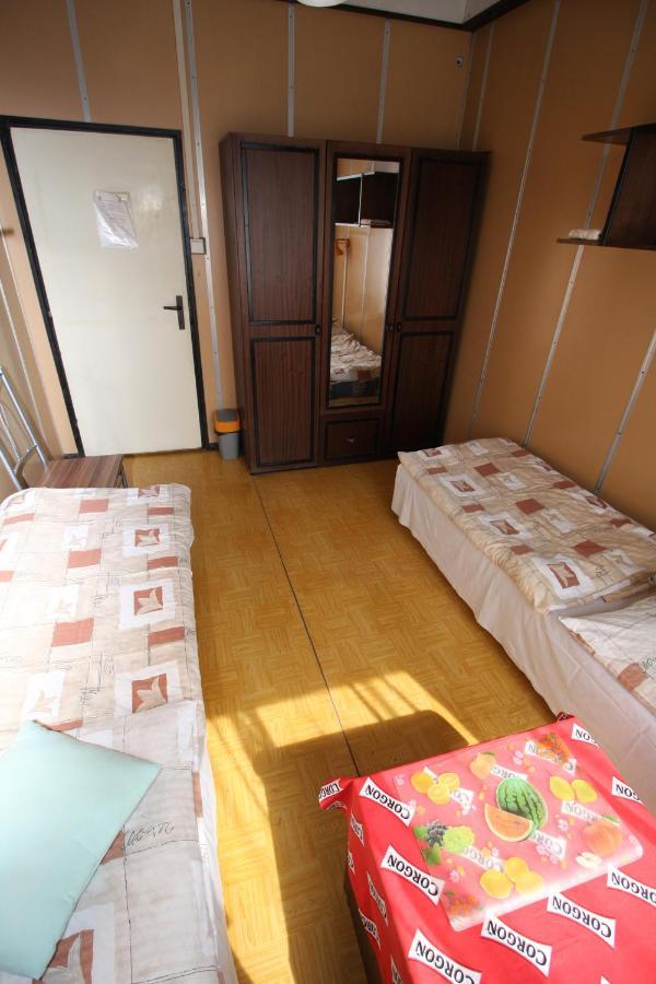 Garni Hotel Liptovsky Mikulas Ngoại thất bức ảnh