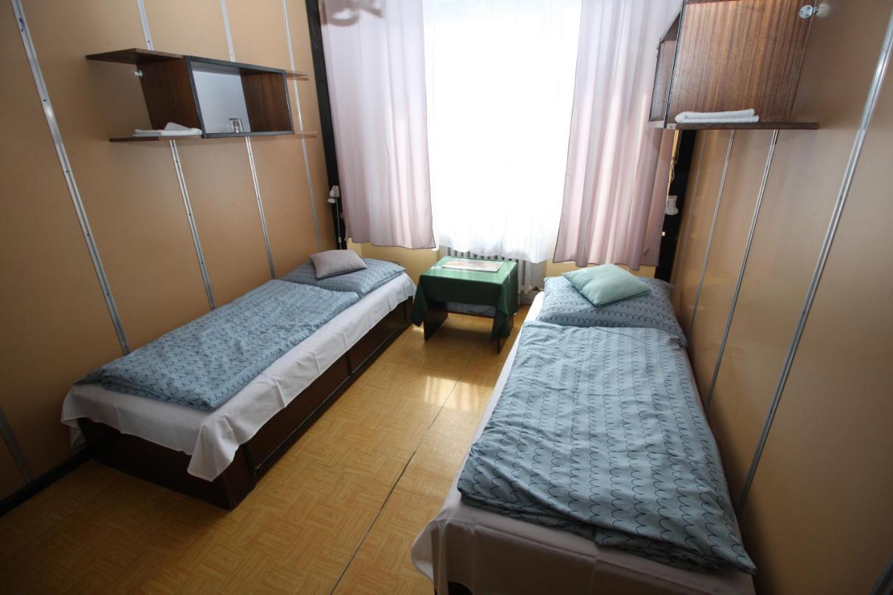 Garni Hotel Liptovsky Mikulas Ngoại thất bức ảnh